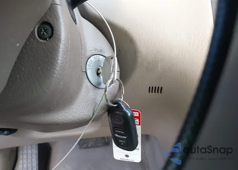 2004 Toyota Corolla Le из США, поврежденный, VIN JTDBR32E742027232